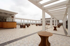 Terrace/patio - Sun Shine Hotel (Luanda)