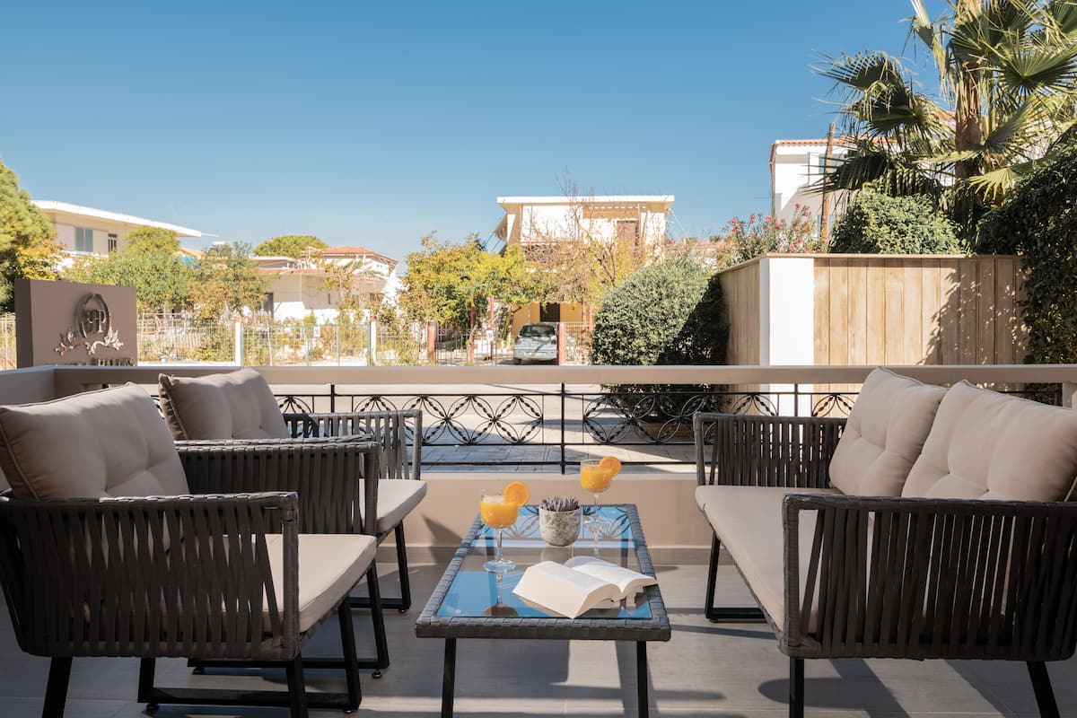 Leilighet – standard, bakgårdsutsikt | Terrasse/patio