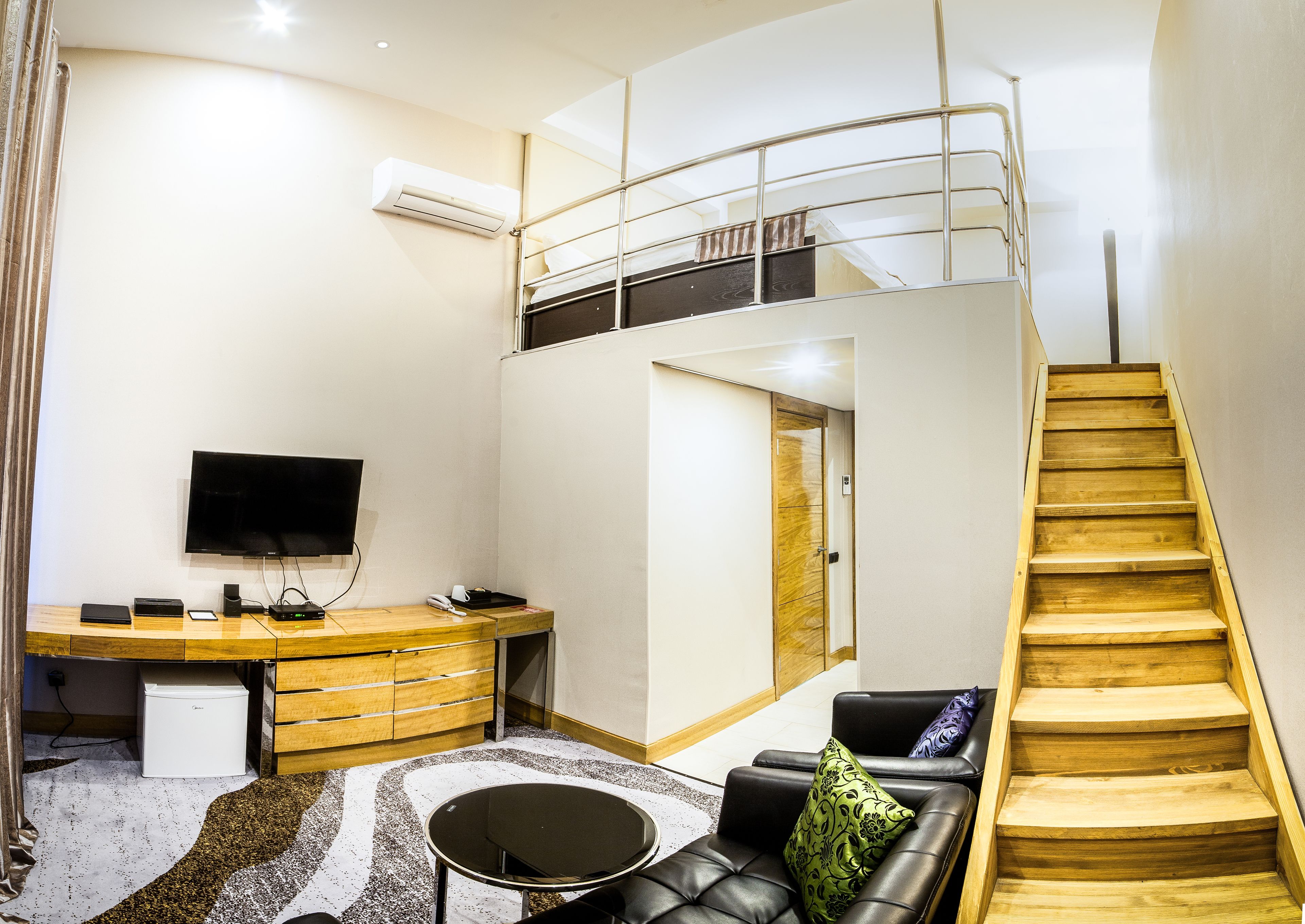 duplex | room amenity