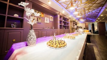 Desayuno buffet incluido todos los días
