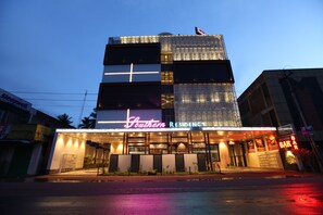 Front of property – evening/night