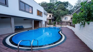 Piscina all'aperto