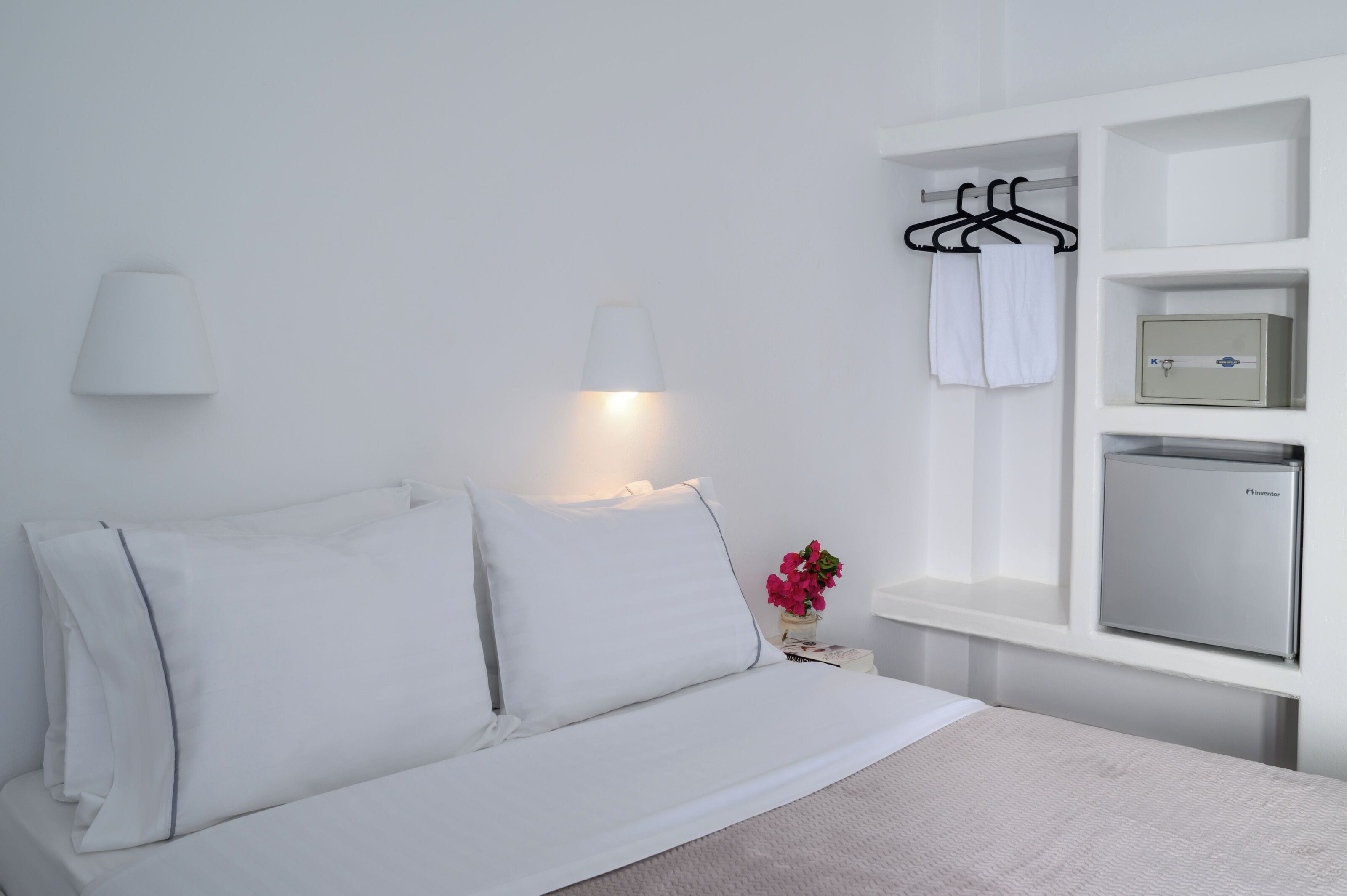 1 bedroom, premium bedding, in-room safe, desk