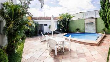Outdoor pool, sun loungers