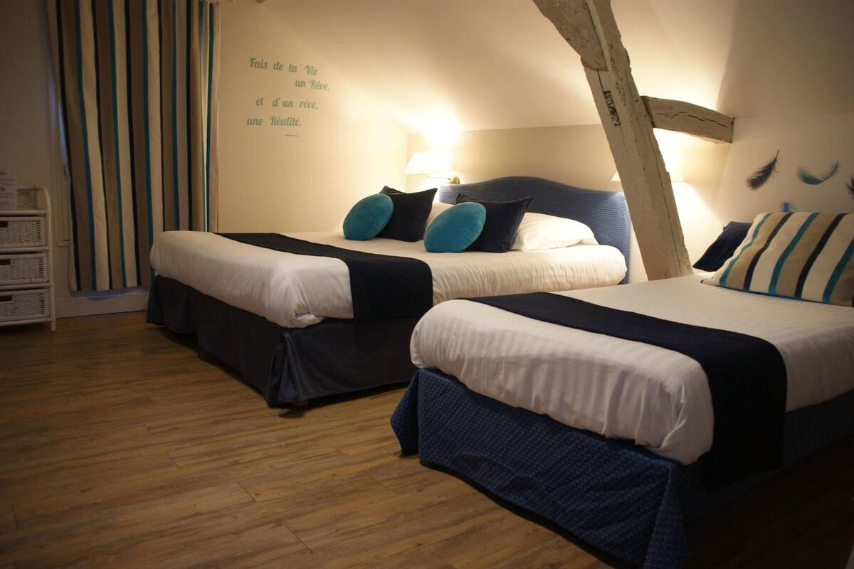 Comfort Triple Room | 1 bedroom, premium bedding, individually decorated