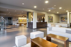 Sala de estar en el lobby
