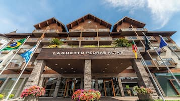 Facciata della struttura