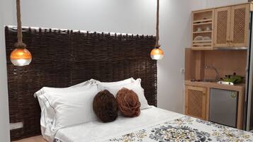 Studio | In-room safe, free WiFi