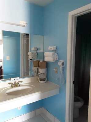 Room, 2 Double Beds | Bathroom