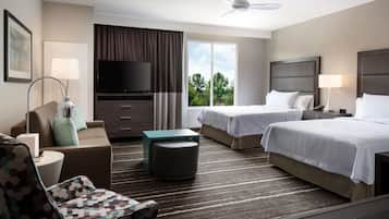 1 bedroom, desk, laptop workspace, blackout curtains
