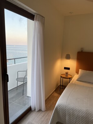 Firemannsrom – deluxe | Safe på rommet, wi-fi (inkludert) og sengetøy