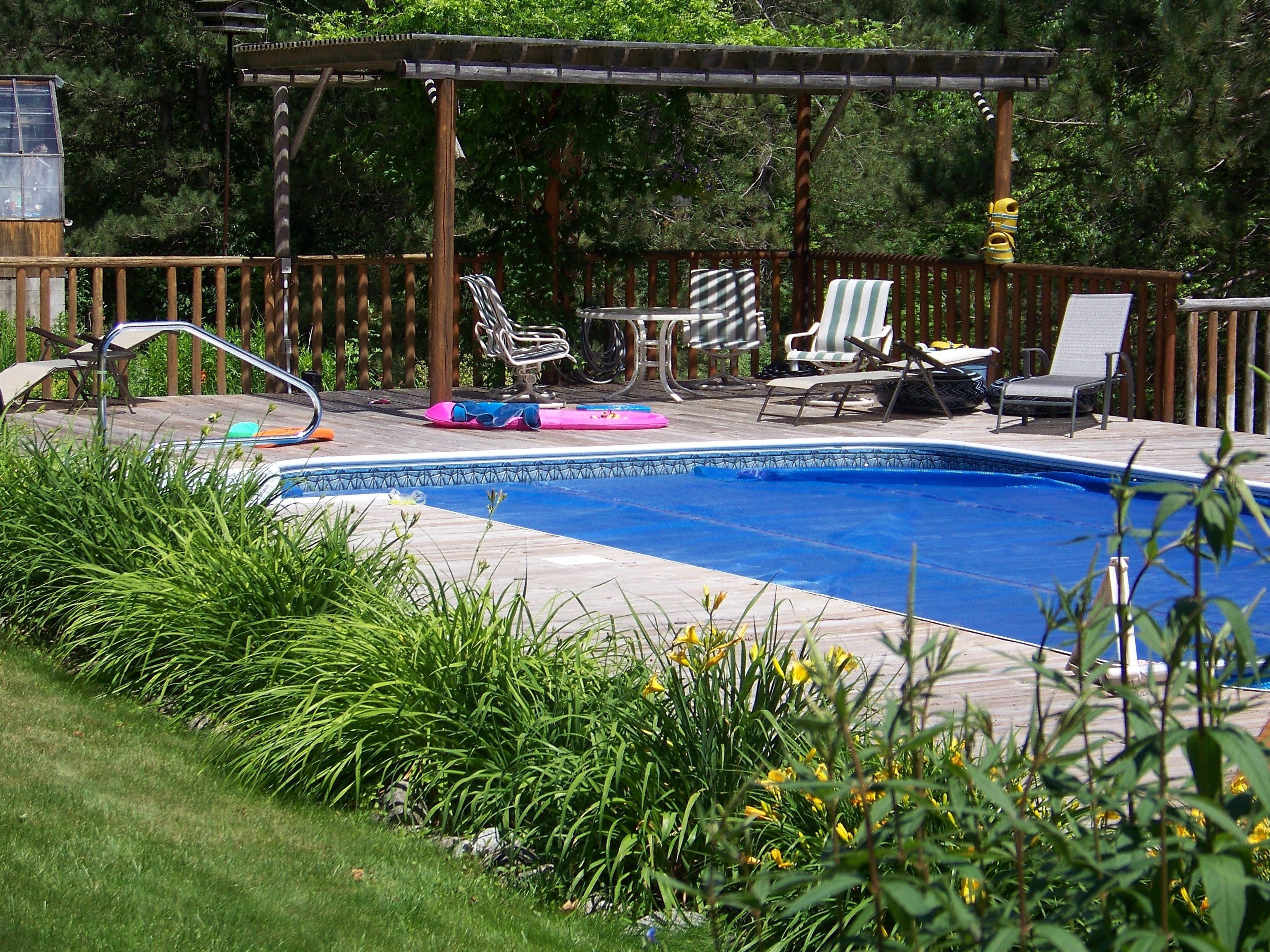 Seasonal outdoor pool