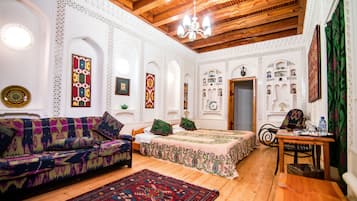 Standard Triple Room | Premium bedding, in-room safe, individually decorated