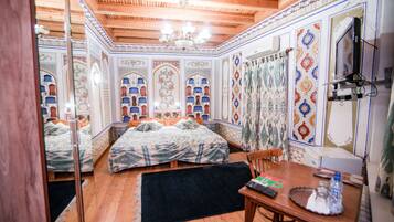 Superior Twin Room | Premium bedding, in-room safe, individually decorated