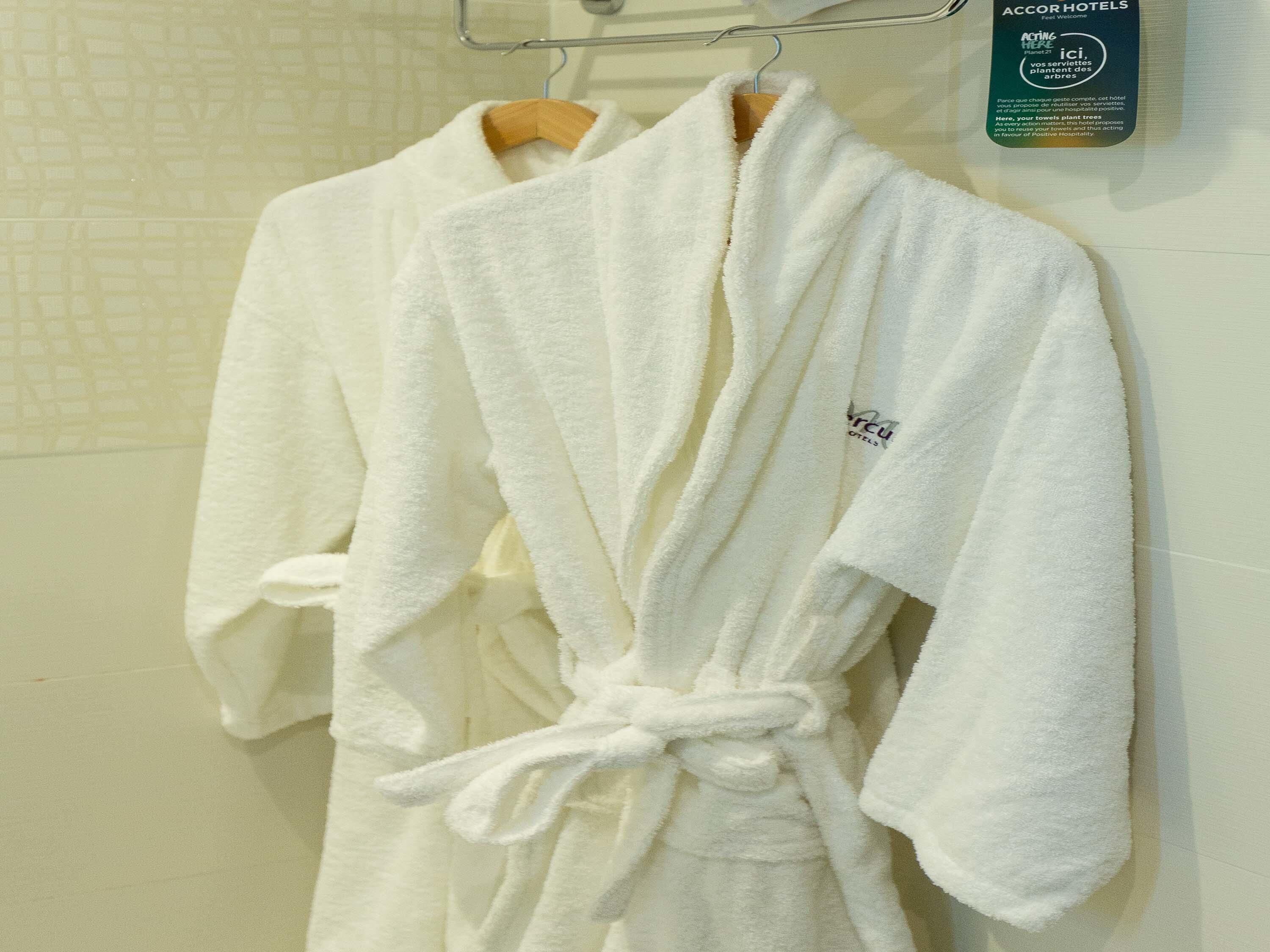 suite, 1 double bed with sofa bed | minibar, in-room safe, desk, laptop workspace