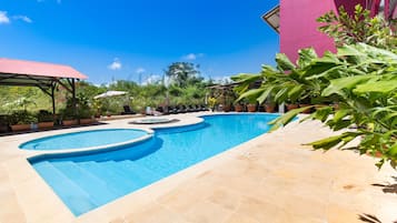 Outdoor pool, sun loungers