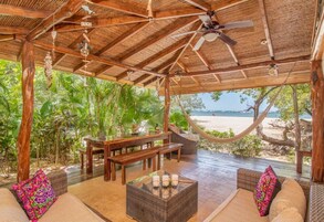2 Bedroom Luxury Beachfront Villa | Terrace/patio