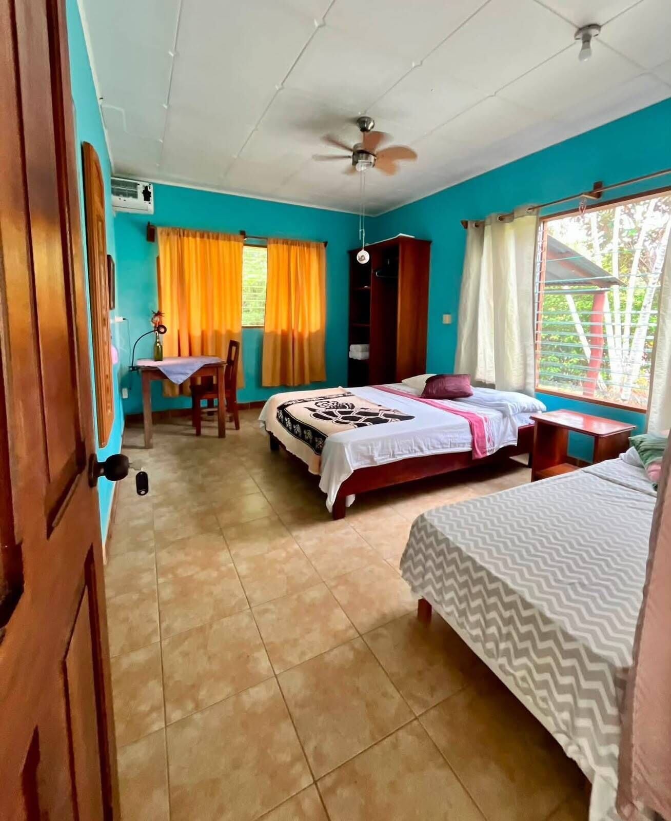 Premium bedding, cribs (free), rollaway beds (free), WiFi (free)