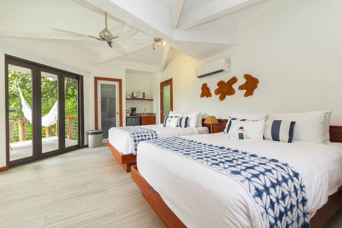 Luxury Standard Room | In-room safe, iron/ironing board, free WiFi, bed sheets