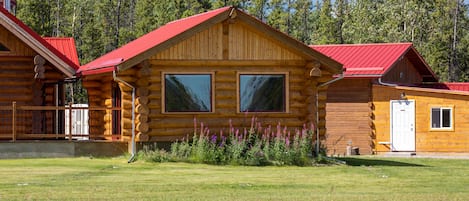 特級小木屋, 1 張特大雙人床, 獨立浴室, 山景 | 高級寢具、記憶棉床墊、獨特設計、獨特裝修