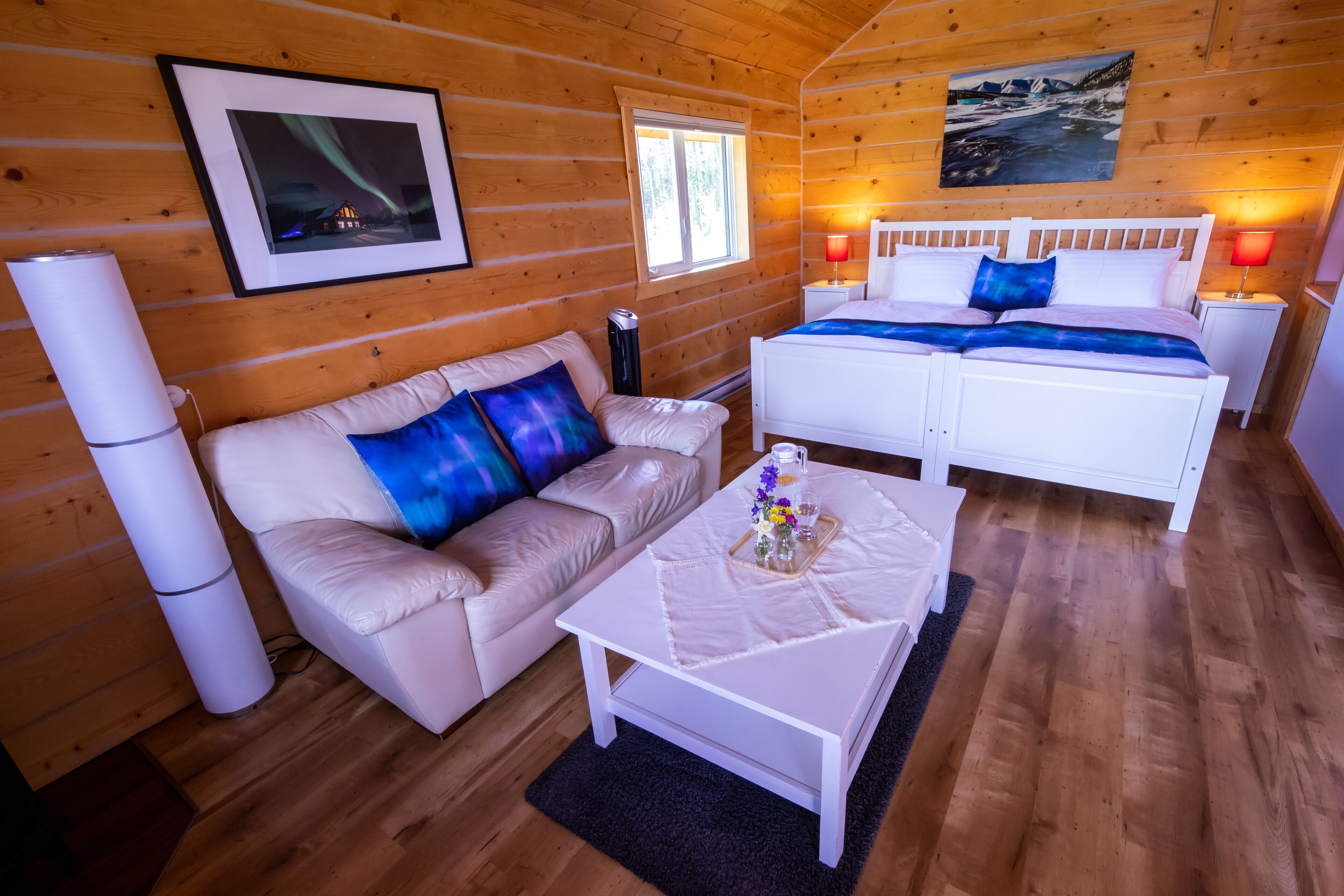 premium cabin, 1 bedroom, ensuite, garden area | premium bedding, memory-foam beds, individually decorated