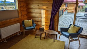 Premium Chalet, 1 King Bed, Ensuite, Mountain View | 1 bedroom, premium bedding, memory foam beds, individually decorated