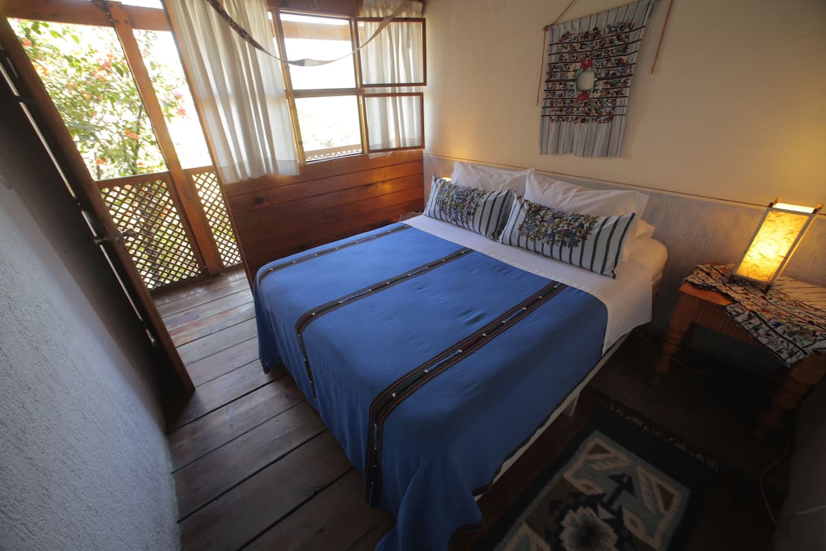 Economy Room, 1 Double Bed, Shared Bathroom | Hypo-allergenic bedding, free WiFi, bed sheets