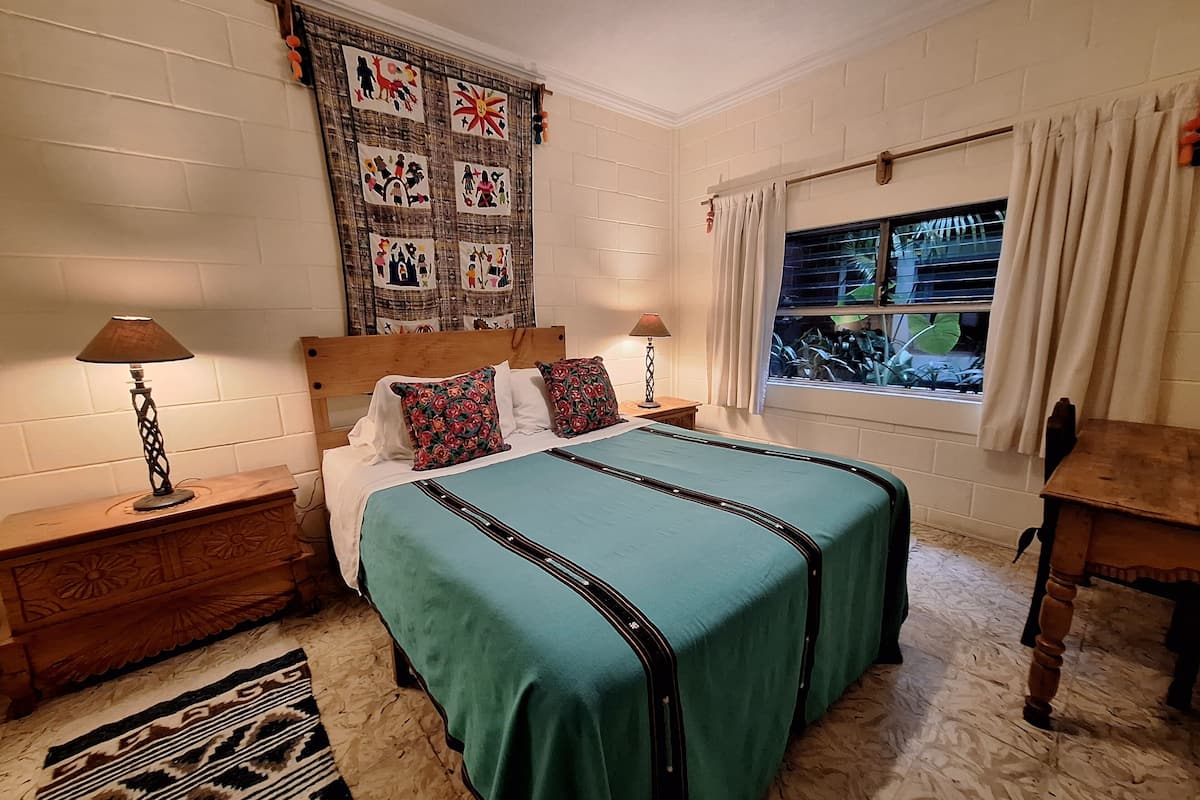 Kamar Double Standar, 1 Tempat Tidur Double, kamar mandi umum, lantai dasar | Seprai antialergi, Wi-Fi gratis, dan seprai linen