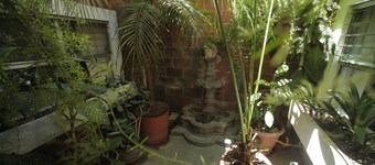 Yellow House - Hostel