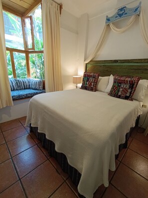 Standard Double Room | Hypo-allergenic bedding, free WiFi, bed sheets