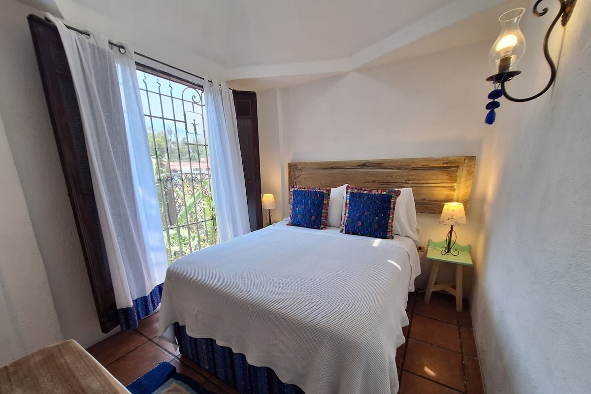 Standard Double Room | Hypo-allergenic bedding, free WiFi, bed sheets