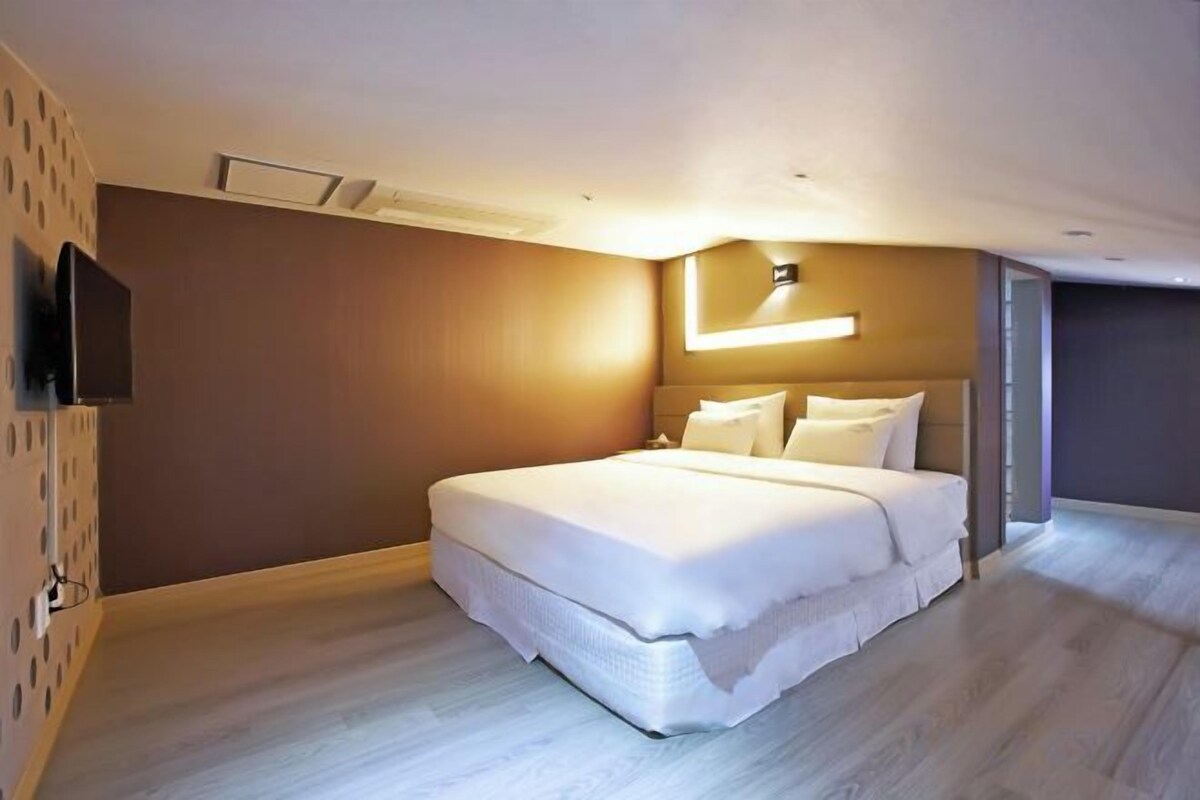 Wi-Fi gratuit, draps fournis