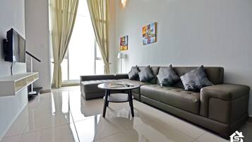 1 bedroom, minibar, rollaway beds, free WiFi