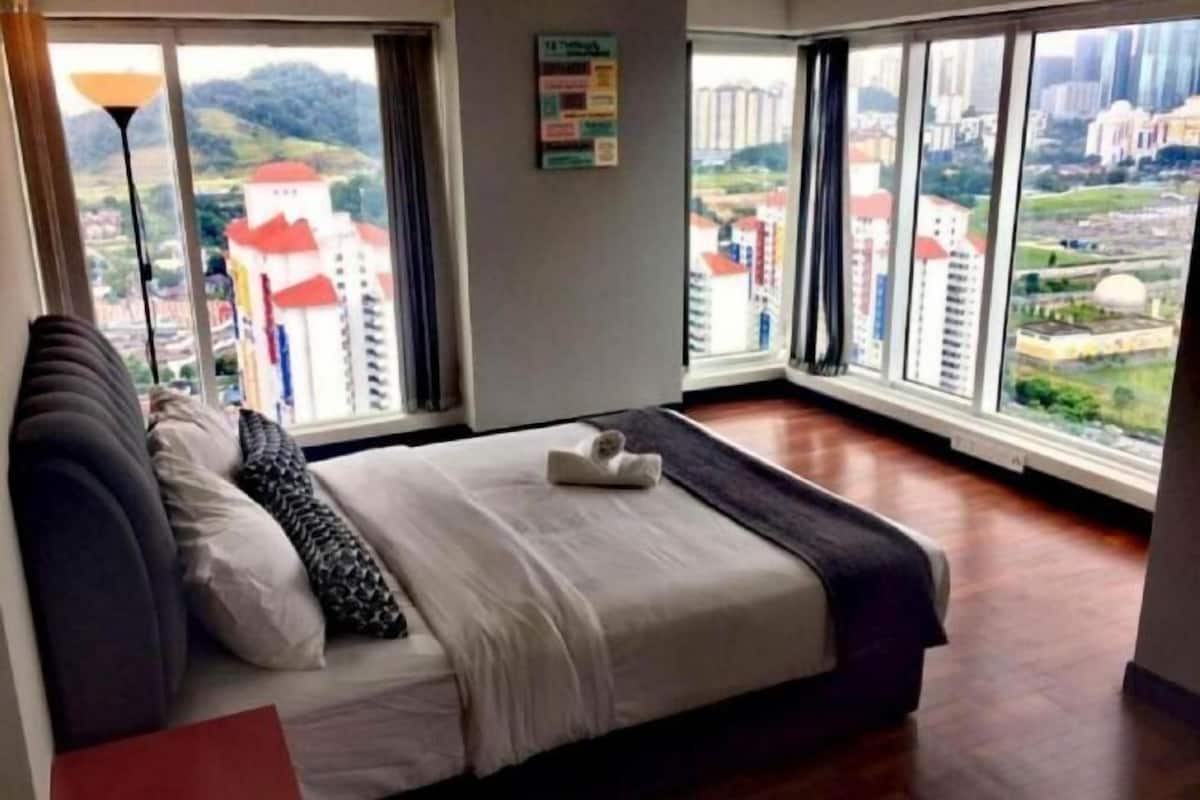 1 quarto, frigobar, camas extras/dobráveis (sobretaxa)