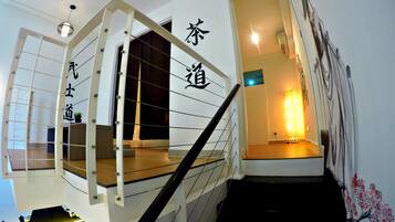 1 bedroom, minibar, rollaway beds, free WiFi