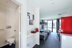 Bathroom - All Stars Inn - Hostel & Hotel Accommodation (Christchurch)