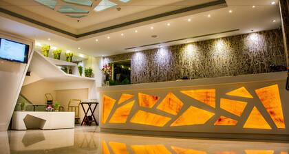 Rockdale Clarks Inn Suites