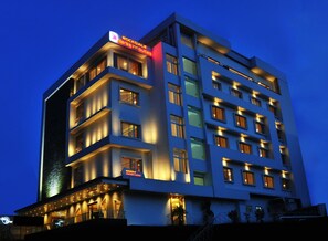 Exterior - Rockdale Clarks Inn Suites (Visakhapatnam)