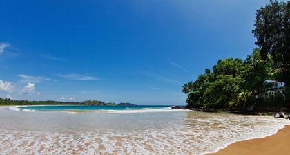 Talalla Bay Beach House