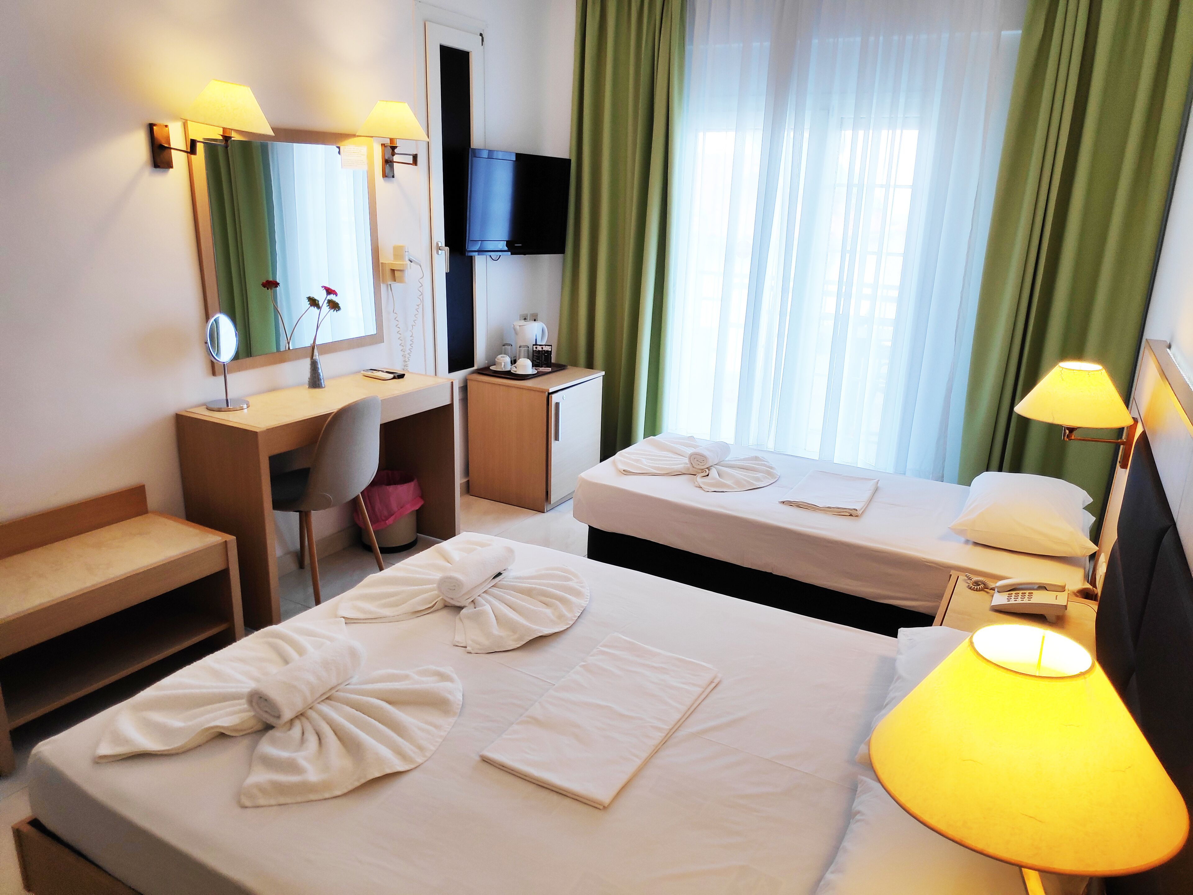 triple room | 1 bedroom, soundproofing, iron/ironing board, bed sheets