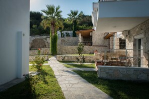 Property grounds - Halkidiki Palace (Kassandra)
