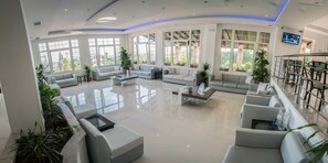 Lobby sitting area - Halkidiki Palace (Kassandra)