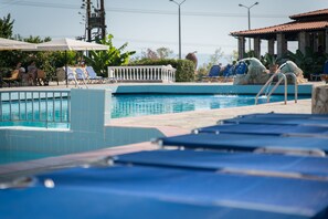 Udendørs pool, liggestole