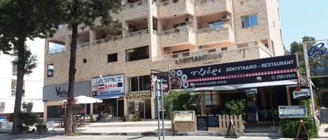 Majoituspaikan julkisivu