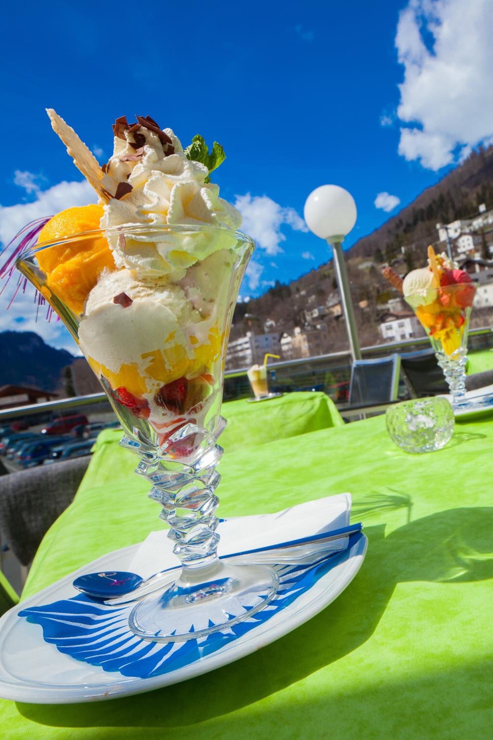 lunch and dinner served, regional cuisine