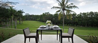 Djoglo Luxury Bungalow