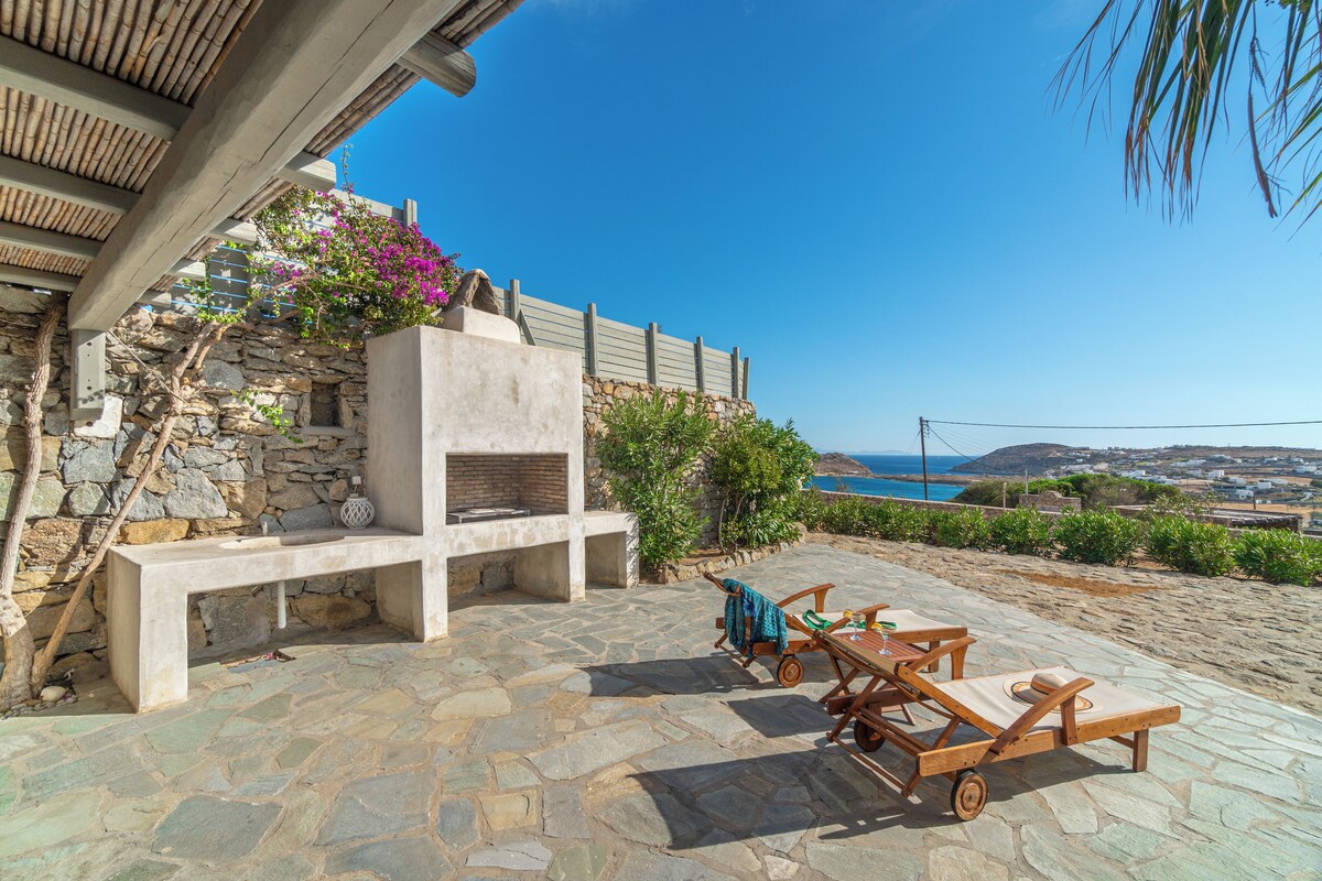Deluxe Apartment, 2 Bedrooms, Sea View (Fokos) | Terrace/patio