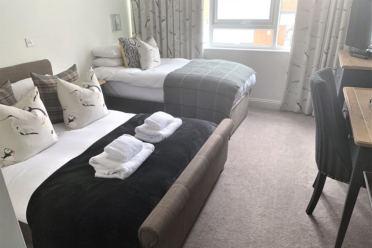 Family Double or Twin Room | Individually decorated, individually furnished, desk, blackout drapes
