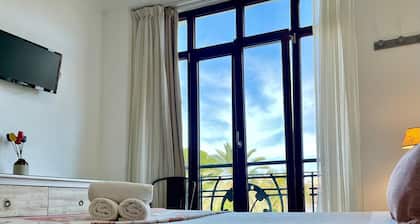 Hostal Balcón al mar