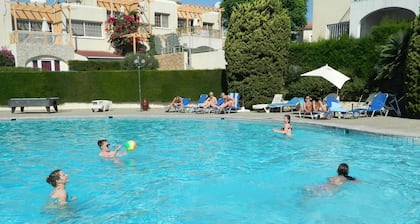Santa Barbara Complex
